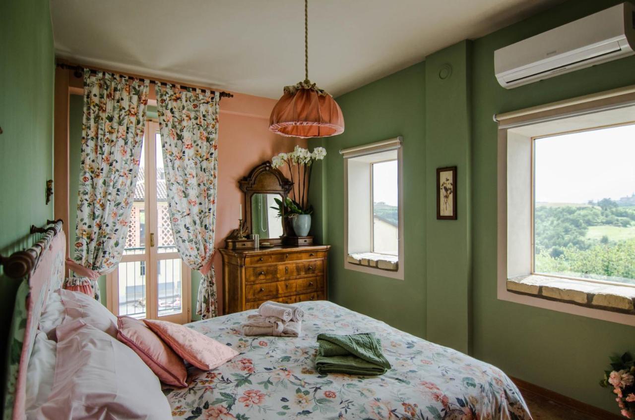 Tenuta San Rocco Conzano ภายนอก รูปภาพ