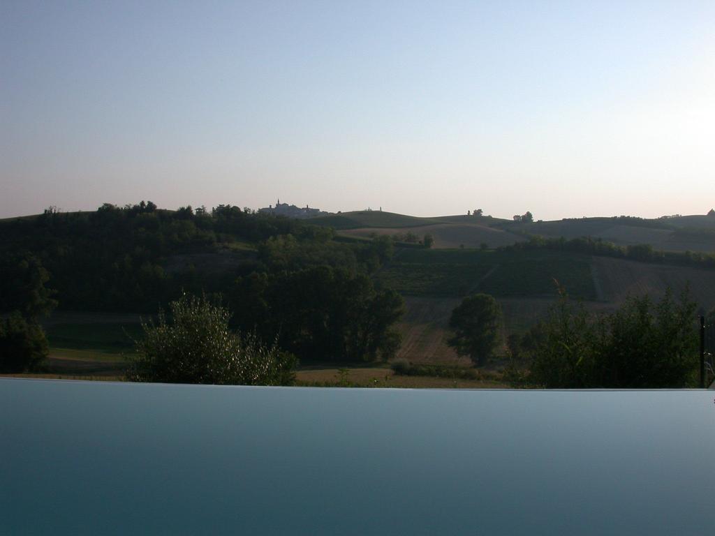 Tenuta San Rocco Conzano ภายนอก รูปภาพ
