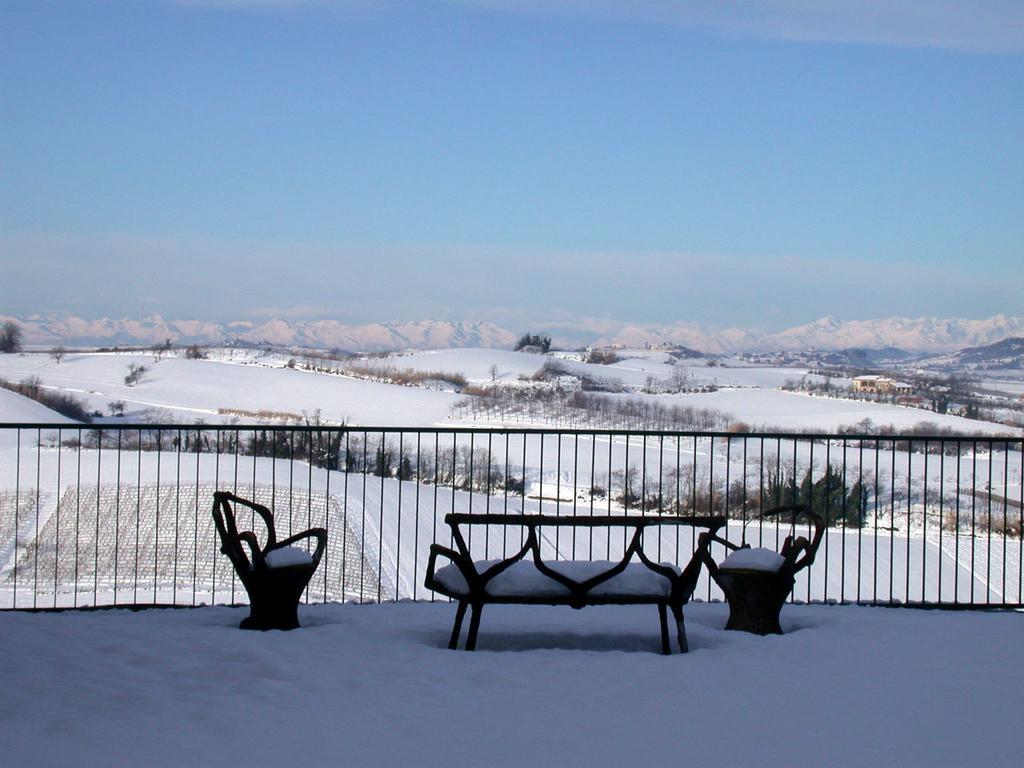 Tenuta San Rocco Conzano ภายนอก รูปภาพ